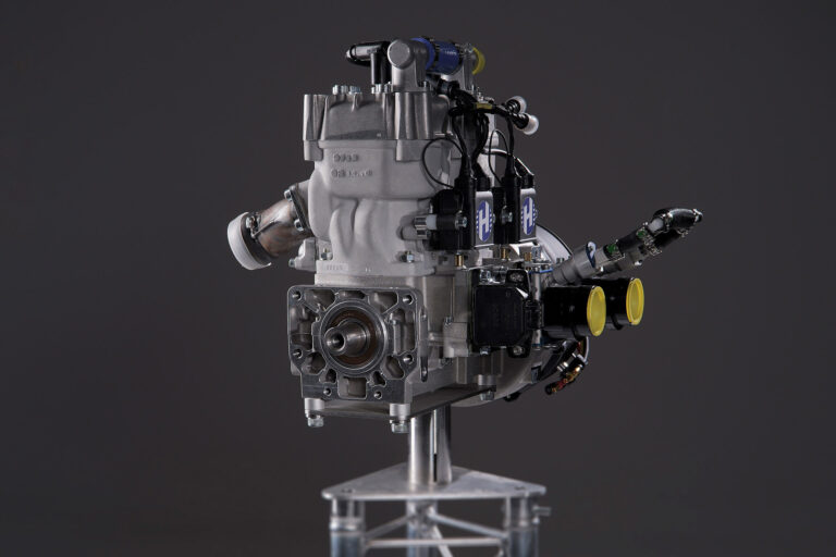 Hirth 3503 - Liquid-Cooled 70HP Two-Stroke Engine Best for Helicopters